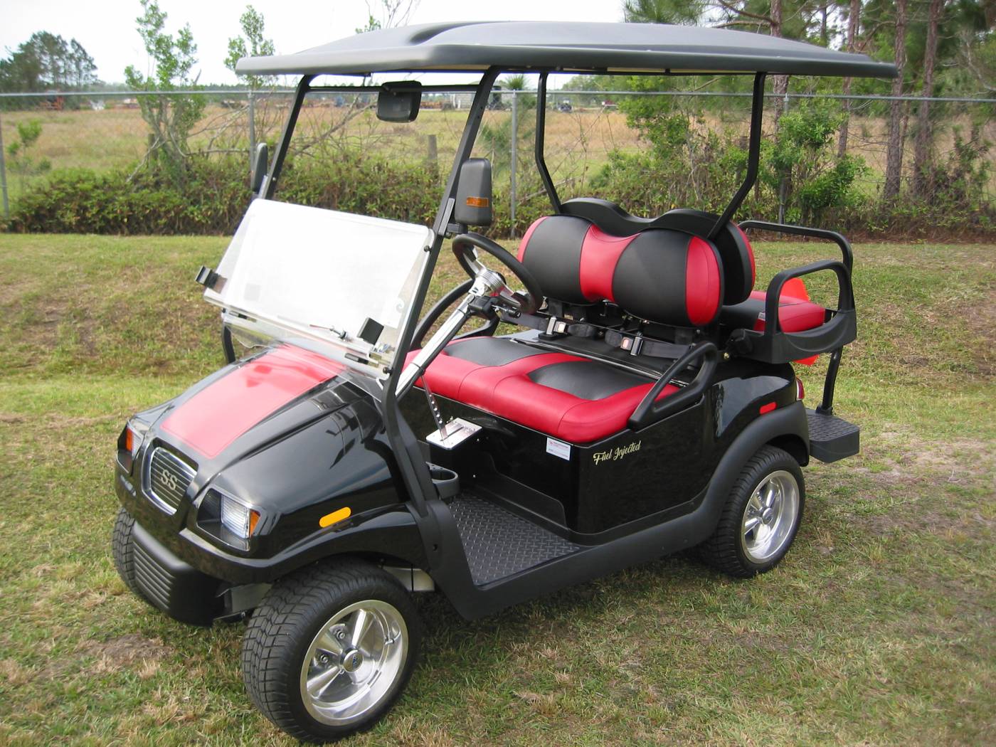 Golf Carts Are Great for Teaching Kids to Drive! - Gulf Atlantic Vehicles