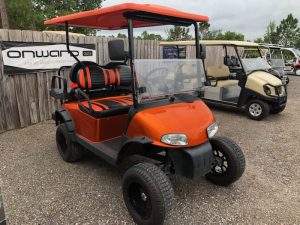 General Lee Golf Cart 3 This Is Want I Want On Mine Ashley Walters Walters S Haha Hat Would Be Fun To Drive Round The Golf Carts Custom Golf Carts Golf